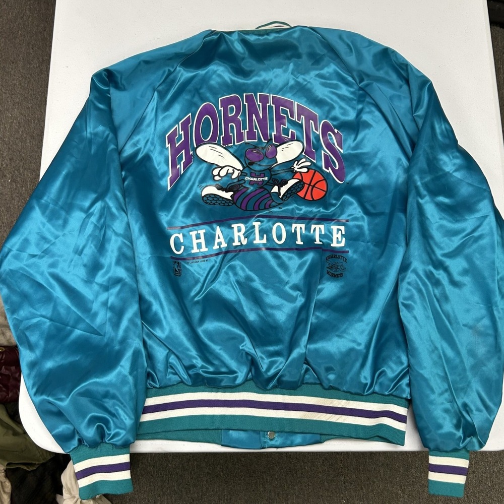 Locker Line Satin Bomber Jacket Mens L Teal Charlotte Hornets Vintage NBA 90s